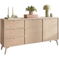 Geschlossener Stauraum praegt das Sideboard in Beige