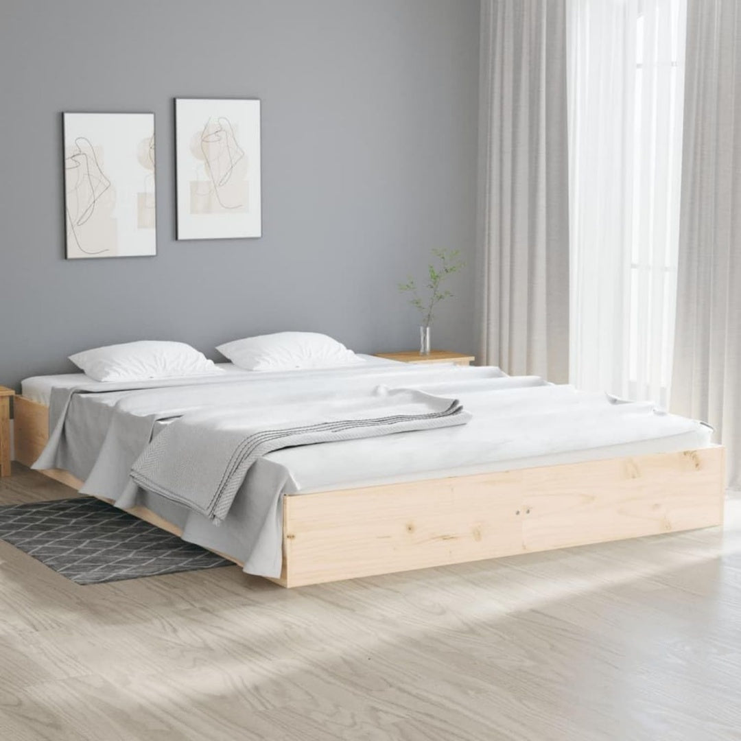 Bettgestell mit den Massen 140 x 200 cm in Naturbraun aus Holzwerkstoff