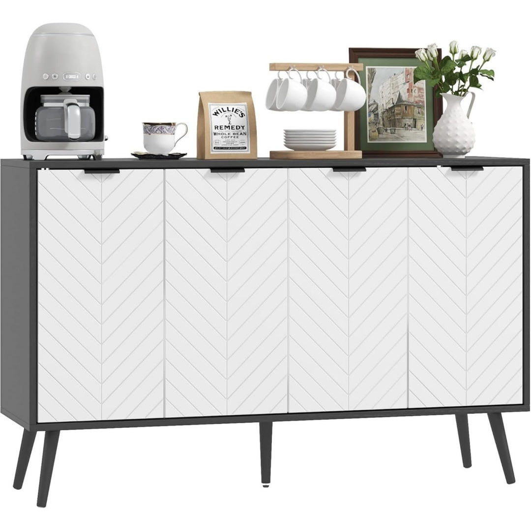 Sideboard mit 4 Tueren, verstellbaren Ablagen und Hoehenverstellung