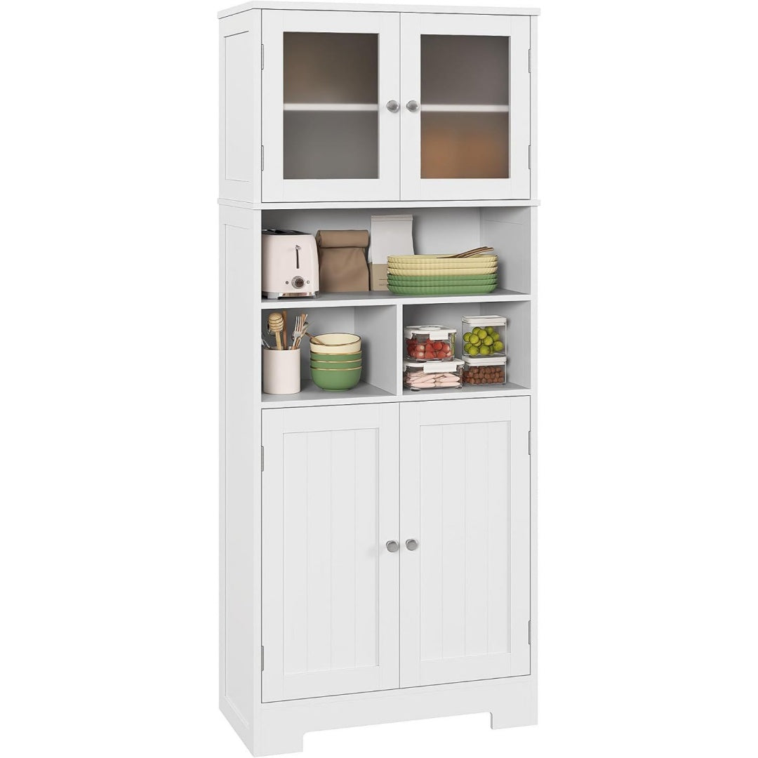 Sideboard verbindet Glastueren und strukturierte Fronten