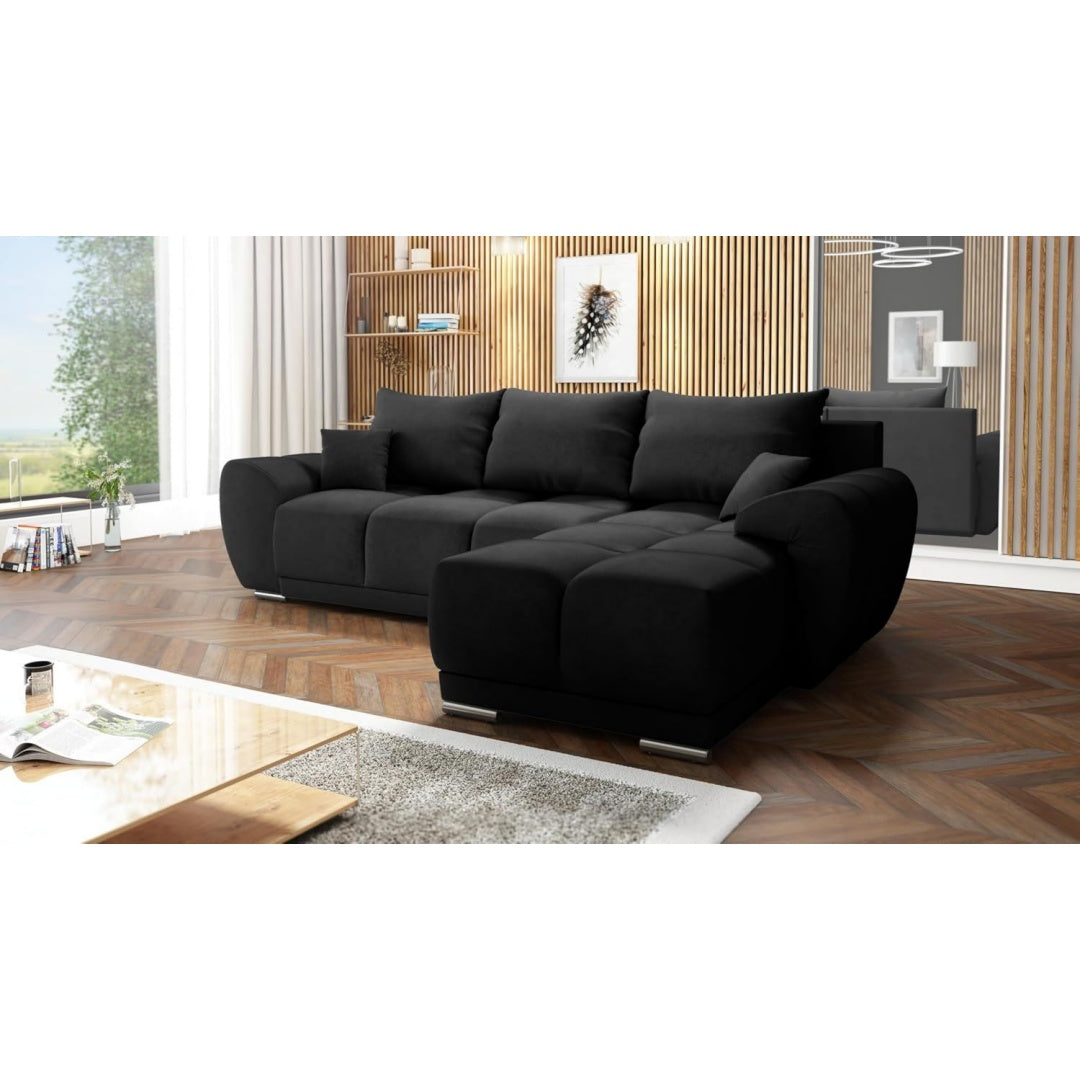 Sofa verbindet eine Schlaffunktion und abnehmbare Bezuege