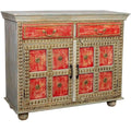 Schubladen praegen das Sideboard aus Mangoholz